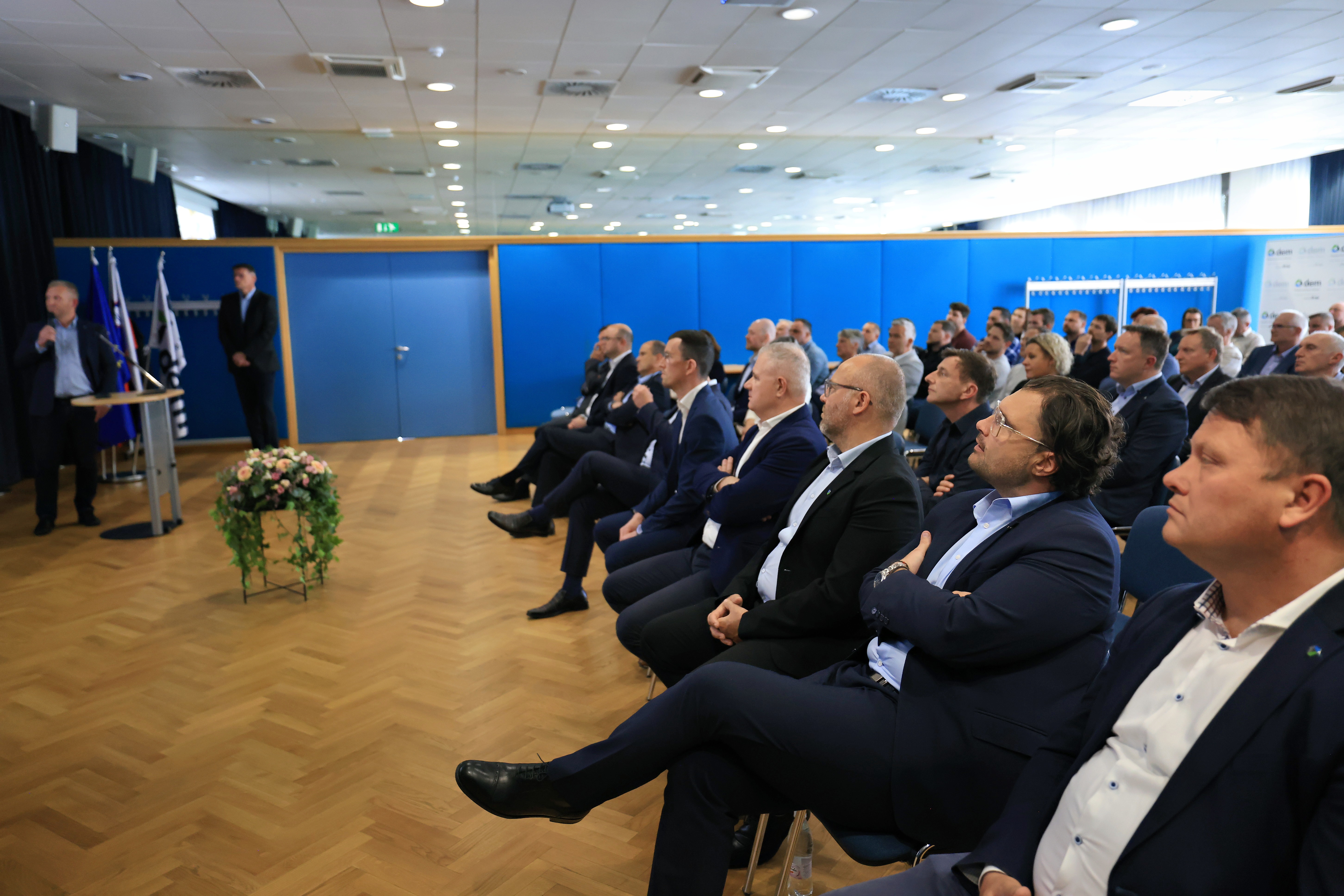 Srečanje ob zaključku projekta prenove sekundarnih sistemov.JPG